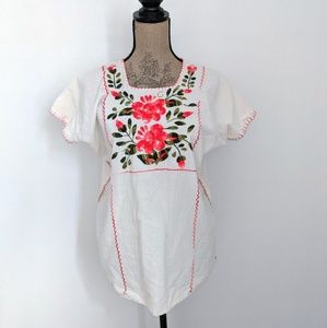 Floral Embroidered Boho Style Short Sleeve White Shirt
